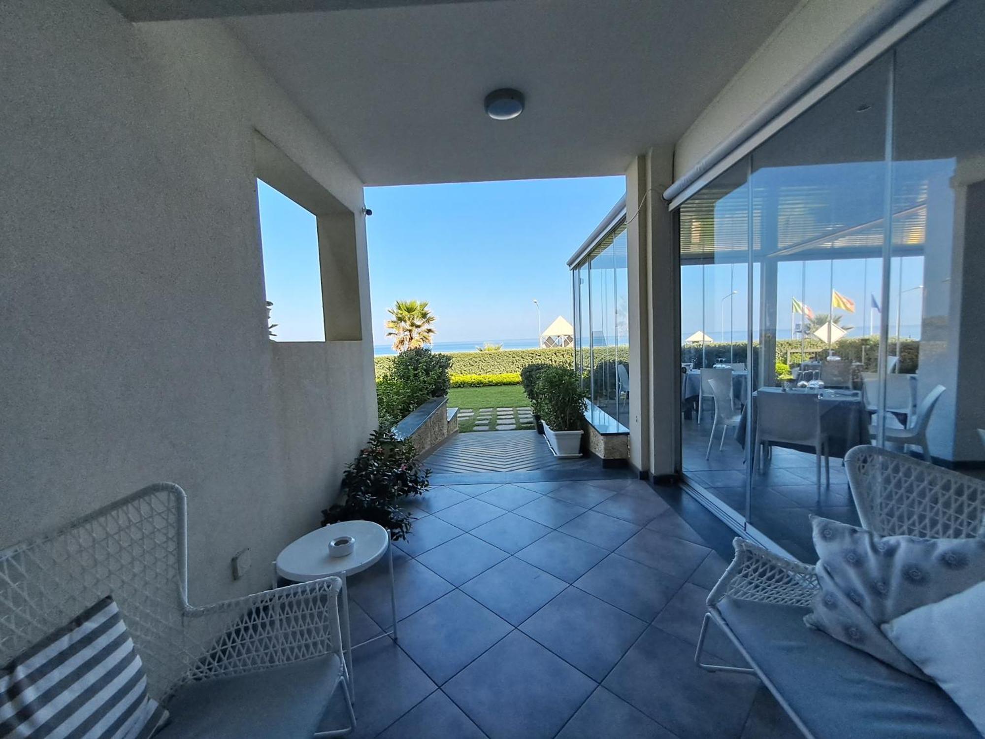 Appartamenti Vacanze Villa Meo Вилафранка Тирена Екстериор снимка